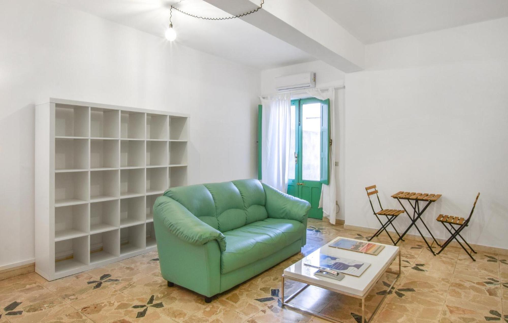 2 Bedroom Cozy Apartment In San Ferdinando Exterior foto